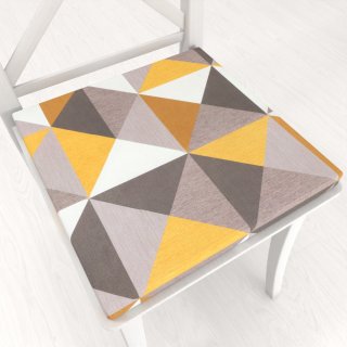 Zamatový štvorcový podsedák Tamara TMR-020 Žlto-sivobéžové trojuholníky - 38x38x3 cm - Biante.sk