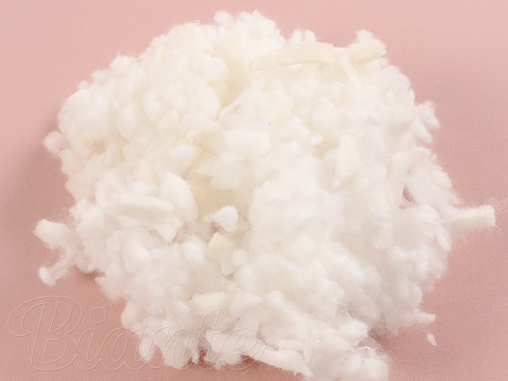Výplňová směs polyesterové kuličky a molitanové tyčinky 50/50 - 500 g - detail 1 - Biante.cz