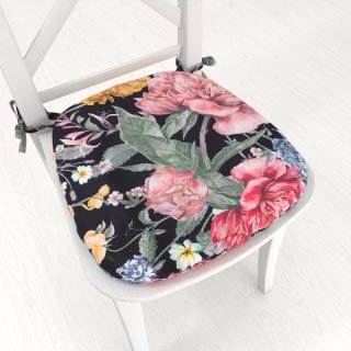Zamatový oblý podsedák Tamara TMR-019 Záhradné kvety na čiernom - 39x37x3 cm - Biante.sk