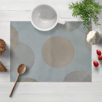 Sametové prostírání na stůl Tamara TMR-058 Designové kruhy na modrošedém - Biante.cz