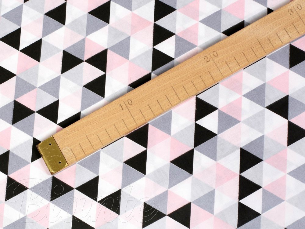 Bavlněná látka/plátno Sandra SA-110 Růžovo-černo-šedé trojúhelníčky - šířka 160 cm - detail 2 - Biante.cz