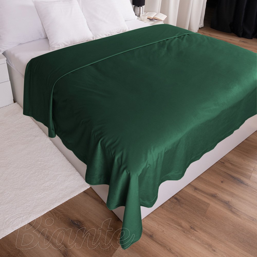 Sametový přehoz na postel Velvet Premium SVP-040 Lesní zelená - detail 1 - Biante.cz