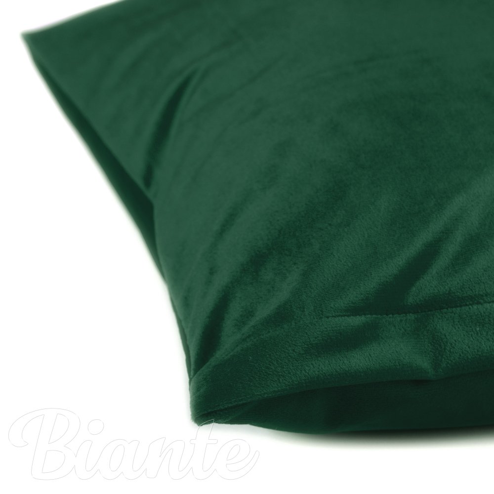 Sametový povlak na polštář Velvet Premium SVP-012 Zelený - detail 2 - Biante.cz Sametový povlak na polštář Velvet Premium SVP-012 Zelený - detail 2 - Biante.cz