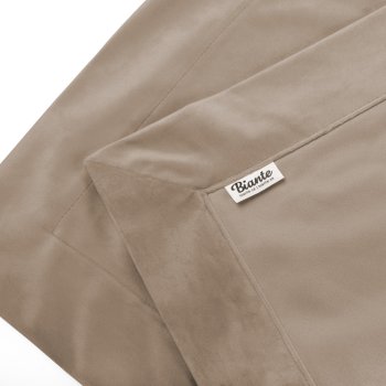Zamatový prehoz/behúň na posteľ Velvet Prémium SVP-042 Béžovohnedý - detail 1 - Biante.sk Zamatový prehoz/behúň na posteľ Velvet Prémium SVP-042 Béžovohnedý - detail 1 - Biante.sk
