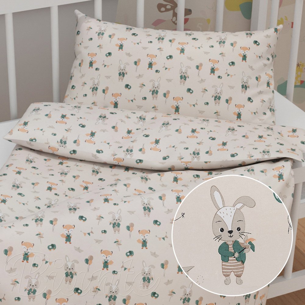 Dětské bavlněné povlečení do postýlky Sandra SA-701 Zajíčci a lišky s balónky - zelené na světle béžovém - Biante.cz