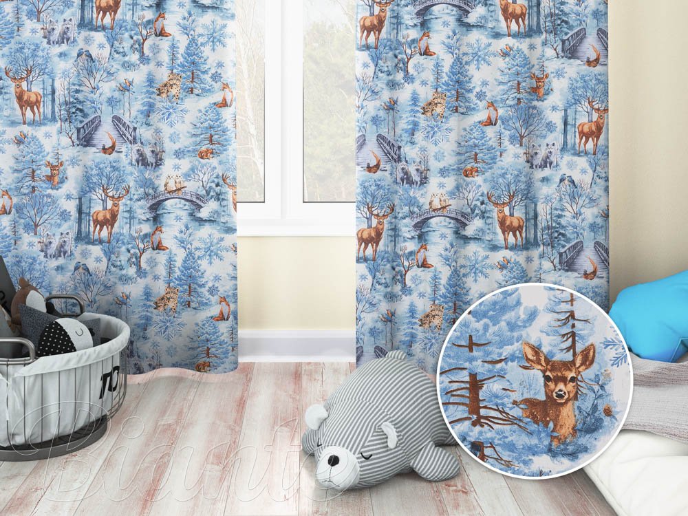 Dětský bavlněný závěs na míru Sandra SA-674 Lesní zvířata v zimním lese na modrém - Biante.cz