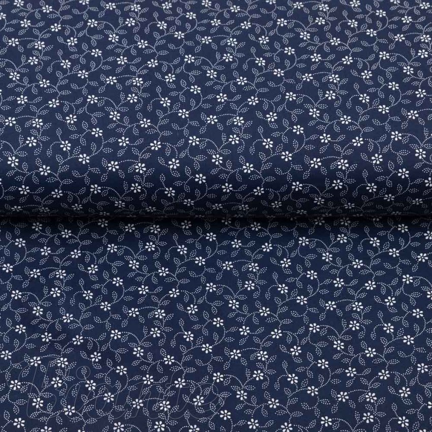 Bavlnená látka/plátno Sandra SA-791 Imitácia modrotlače - Drobné kvietky na temno modrom - šírka 140 cm - detail 2 - Biante.sk