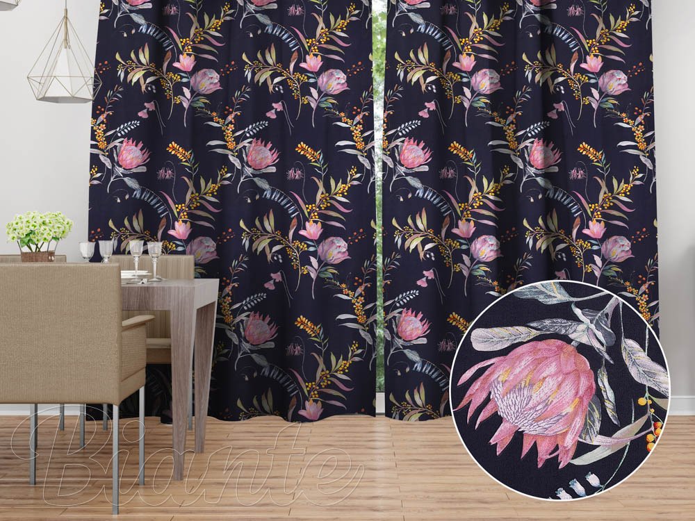 Bavlněný závěs Sandra SA-427 Duhové květiny na tmavě modrém - Biante.cz