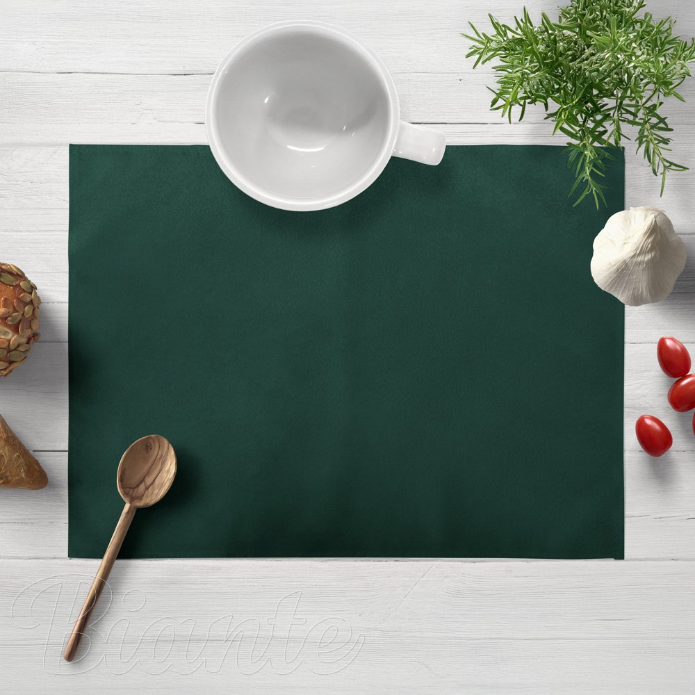 Sametové prostírání na stůl Velvet Premium SVP-044 Lesní zelená - Biante.cz