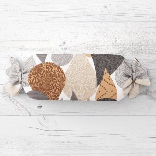 Vankúš valec bonbon Sandra SA-507 Hnedo-sivé kvapky s ornamentami - Biante.sk Vankúš valec bonbon Sandra SA-507 Hnedo-sivé kvapky s ornamentami - Biante.sk