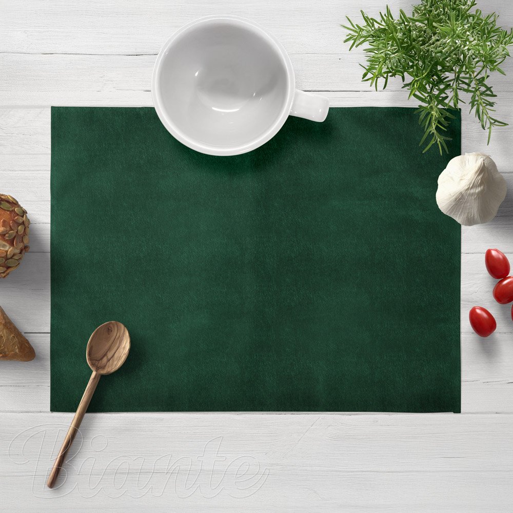Sametové prostírání na stůl Velvet Premium SVP-012 Zelené - Biante.cz