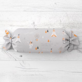 Dětský polštář válec bonbon Sandra SA-699 Oranžová zvířátka Indiáni na šedém - Biante.cz Dětský polštář válec bonbon Sandra SA-699 Oranžová zvířátka Indiáni na šedém - Biante.cz