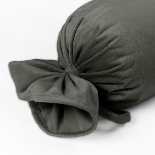 Sametový polštář válec bonbon Velvet Premium SVP-021 Tmavě šedozelený - detail 1 - Biante.cz