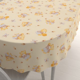 Dětský bavlněný oválný ubrus Sandra SA-730 Medvídci a včelky na světle žlutém - Biante.cz