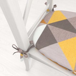Zamatový oblý podsedák Tamara TMR-020 Žlto-sivobéžové trojuholníky - 39x37x3 cm - detail 1 - Biante.sk
