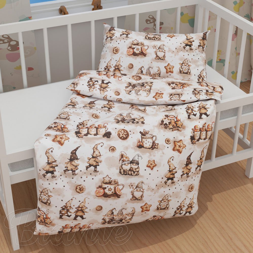 Dětské bavlněné povlečení do postýlky Sandra SA-663 Hnědí skřítci s perníčky na bílém - detail 1 - Biante.cz