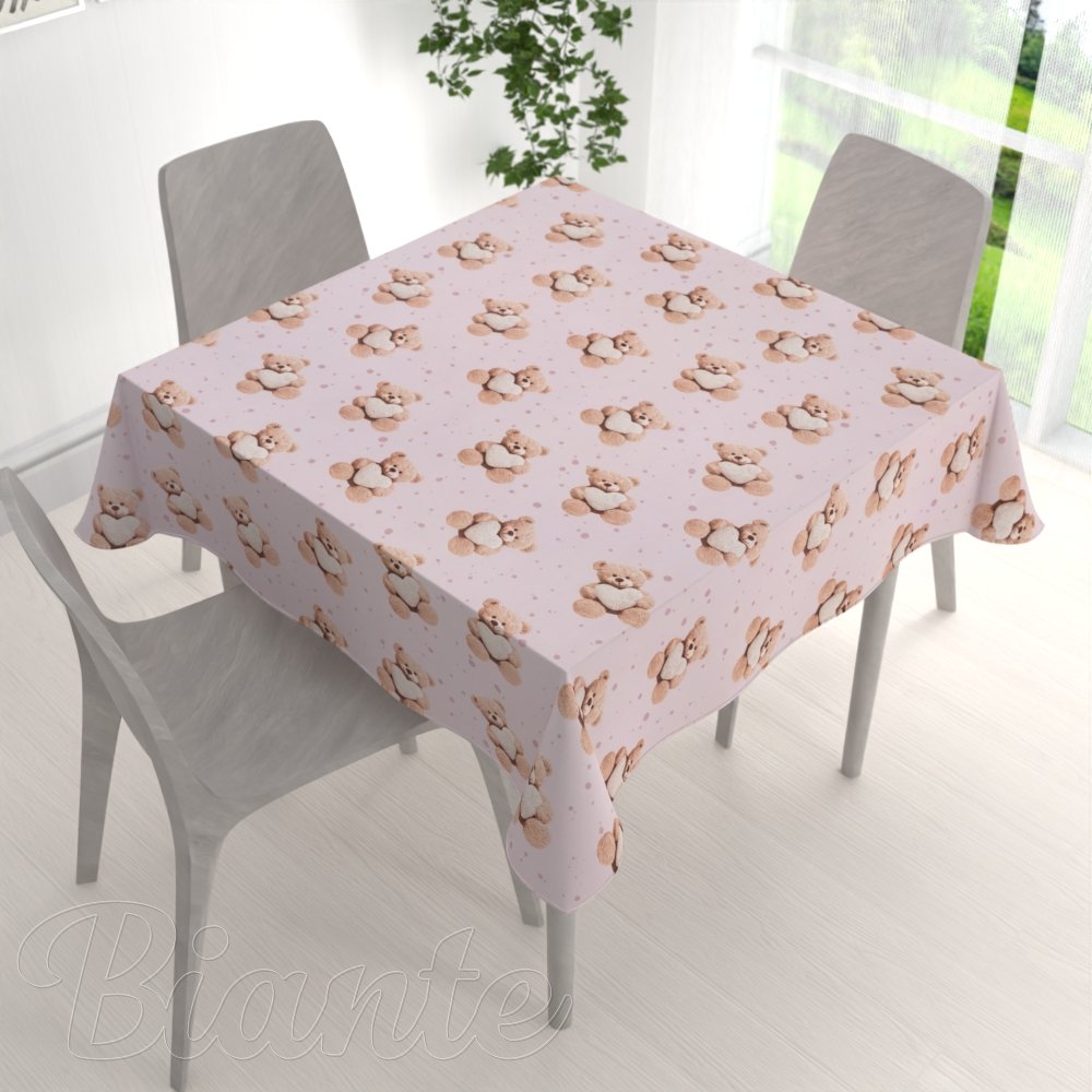 Dětský bavlněný čtvercový ubrus Sandra SA-723 Medvídci se srdíčky na fialkovém - detail 1 - Biante.cz