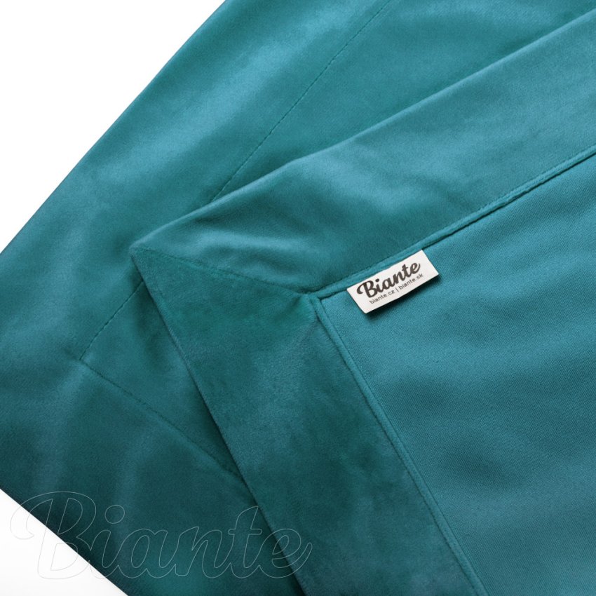 Sametový přehoz na postel Velvet Premium SVP-035 Tyrkysově modrý - detail 3 - Biante.cz