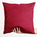 Sametový povlak na polštář Velvet Premium SVP-049 Jahodově červený - Biante.cz