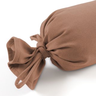 Polštář válec bonbon Velur VLR-006 Oříškově hnědý - detail 1 - Biante.cz