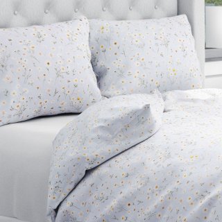 Bavlněné ložní povlečení Sandra SA-617 Kopretinky na světle modrém - Biante.cz