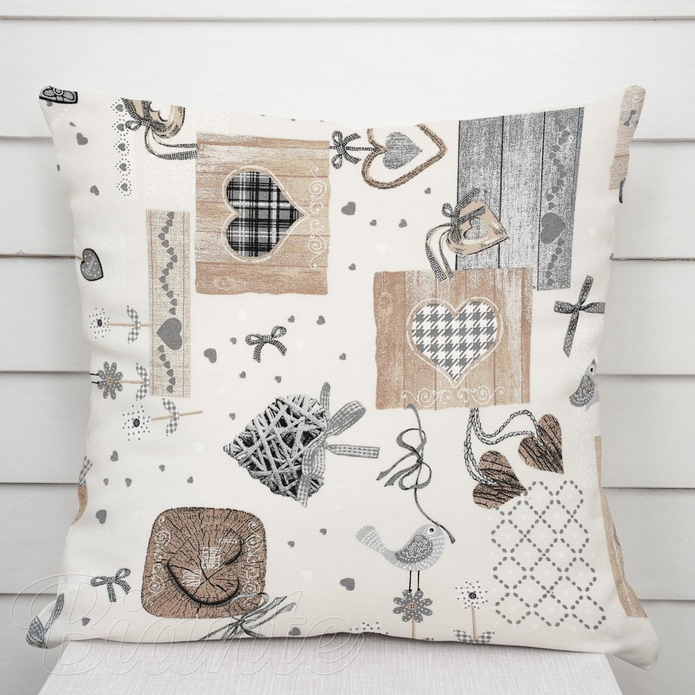 Dekorační povlak na polštář Porto PRT-014 Hnědo-šedá srdíčka na krémovém - Biante.cz