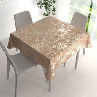 Velký sametový čtvercový ubrus Isabela IBL-016 Zlatý mramor na pudrově béžovém - detail 1 - Biante.cz Velký sametový čtvercový ubrus Isabela IBL-016 Zlatý mramor na pudrově béžovém - detail 1 - Biante.cz