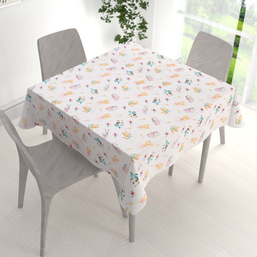 Dětský bavlněný čtvercový ubrus Sandra SA-671 Zvířátka baletky na bílém - detail 1 - Biante.cz