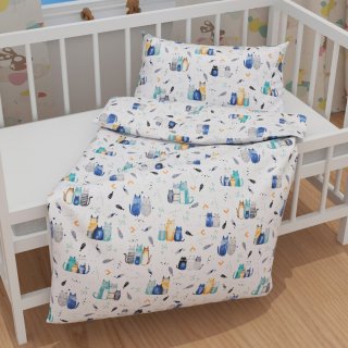 Detské bavlnené posteľné obliečky do postieľky Sandra SA-653 Mačací svet modrý na bielom - detail 1 - Biante.sk Detské bavlnené posteľné obliečky do postieľky Sandra SA-653 Mačací svet modrý na bielom - detail 1 - Biante.sk