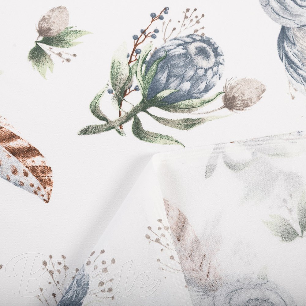 Bavlněná látka/plátno Sandra SA-707 Modré květy Protea na bílém - šířka 160 cm - detail 4 - Biante.cz
