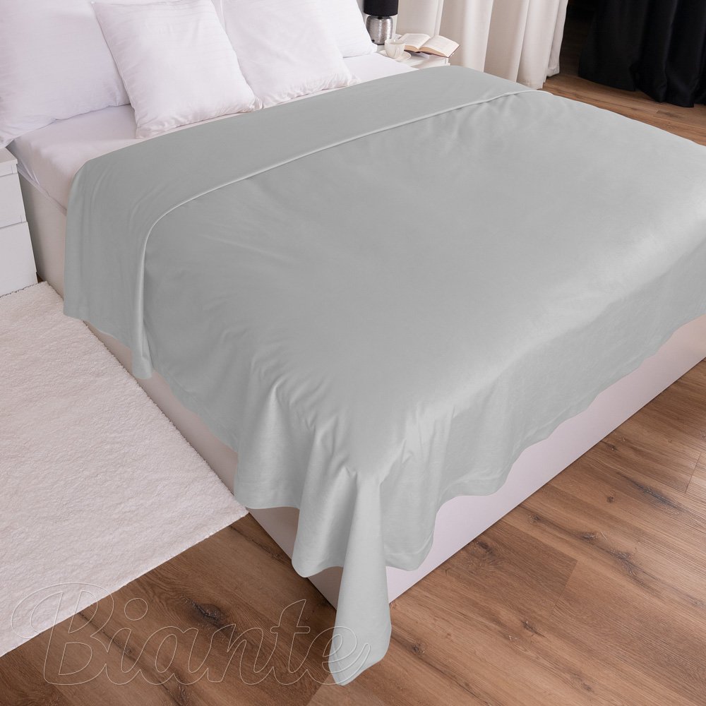 Sametový přehoz na postel Velvet Premium SVP-027 Světle šedý - detail 1 - Biante.cz