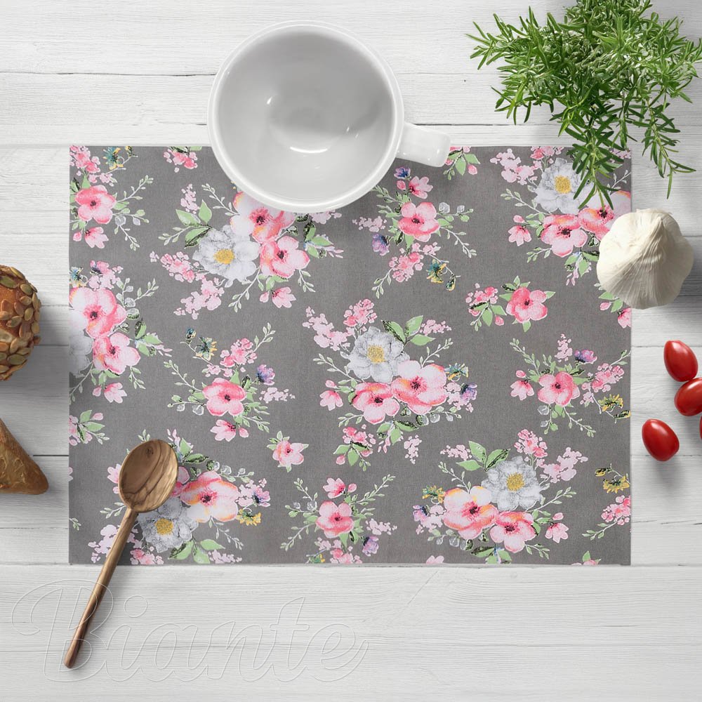 Bavlněné prostírání na stůl Sandra SA-553 Růžové květiny na šedém - Biante.cz