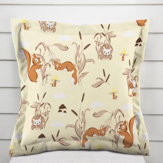 Detská bavlnená obliečka na vankúš s lemom Sandra SA-700 Veveričky a ježkovia na svetlo vanilkovom - Biante.sk Detská bavlnená obliečka na vankúš s lemom Sandra SA-700 Veveričky a ježkovia na svetlo vanilkovom - Biante.sk