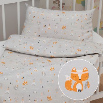 Dětské bavlněné povlečení do postýlky Sandra SA-699 Oranžová zvířátka Indiáni na šedém - Biante.cz